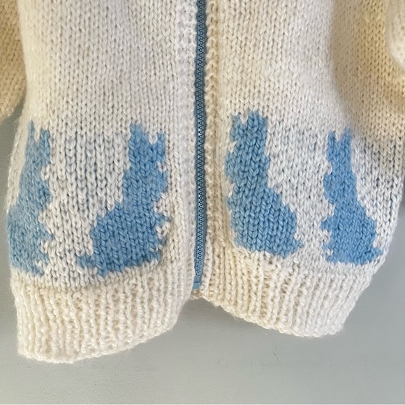 Handmade Knit Blue Bunny Rabbit Zip Up White Sweater Jacket Coat Child 4T 5T - Picture 13 of 13